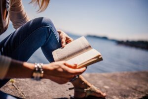 Jak rozmawiać z dzieckiem na temat różnic społeczno-ekonomicznych w edukacji?